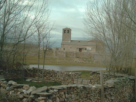 Camino Del Prado Pension Santa Maria la Real de Nieva Buitenkant foto